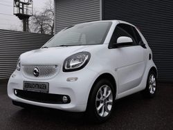 Weiß Gebraucht 2018 Smart ForTwo Cabrio Passion Cabrio | 15.999 € (Fairer Preis)
