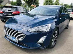 Blau (blazerblau) Gebraucht 2019 Ford Focus Cool & Connect Limousine | 14.390 € (Etwas zu teuer)