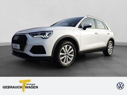 Weiß Gebraucht 2022 Audi Q3 Design SUV | 26.680 € (Fairer Preis)