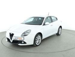 Weiß Gebraucht 2016 Alfa Romeo Giulietta Super Kleinwagen | 12.230 €