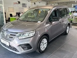 Stahlgrau metallic Gebraucht 2022 Renault Kangoo Equilibre Van / Kleinbus | 33.490 € (Teuer)