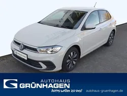 Grau Gebraucht 2024 VW Polo Move Limousine | 19.440 € (Fairer Preis)