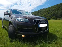Braun Gebraucht 2010 Audi Q7 SUV | 16.300 € (Teuer)