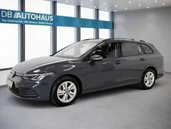 Grau Gebraucht 2022 VW Golf VIII Life Kombi | 19.390 € (Guter Preis)