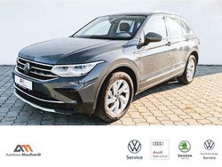 Delfingrau metallic Gebraucht 2022 VW Tiguan Elegance SUV | 30.895 € (Superpreis)