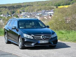 Schwarz Gebraucht 2014 Mercedes E500 Avantgarde Kombi | 25.500 € (Fairer Preis)