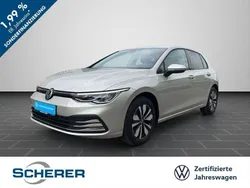 Ivory silver metallic (metallic) Gebraucht 2024 VW Golf VIII Move Limousine | 26.500 € (Superpreis)