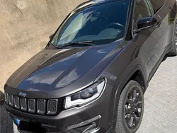 Grau Gebraucht 2020 Jeep Compass SUV | 22.290 € (Guter Preis)