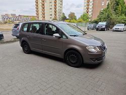 Grau Gebraucht 2007 VW Touran Van / Kleinbus | 1.800 € (Fairer Preis)