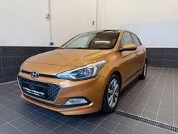 Gold Gebraucht 2016 Hyundai i20 Style Kleinwagen | 9.950 € (Fairer Preis)
