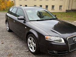 Grau Gebraucht 2007 Audi A4 Kombi | 2.000 € (Superpreis)