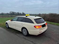 Beige Gebraucht 2018 Mercedes E220 Kombi | 16.200 € (Fairer Preis)