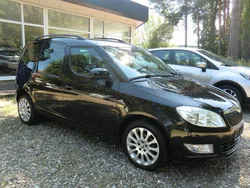 Schwarz Gebraucht 2015 Skoda Roomster Fresh Kombi | 6.990 € (Etwas zu teuer)