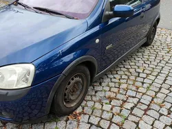 Blau Gebraucht 2003 Opel Corsa Kleinwagen | 400 € (Superpreis)