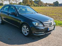 Schwarz Gebraucht 2011 Mercedes C250 Limousine | 10.999 € (Guter Preis)