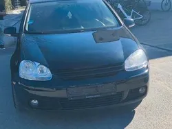 Schwarz Gebraucht 2006 VW Golf V Limousine | 1.500 € (Superpreis)