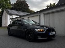 Schwarz Gebraucht 2010 BMW 325 Coupé | 10.500 € (Superpreis)