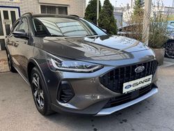 Grau Gebraucht 2024 Ford Focus Active X Limousine | 26.490 € (Fairer Preis)