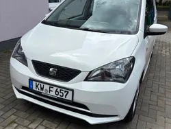 Weiß Gebraucht 2016 Seat Mii Chic Kleinwagen | 5.500 € (Guter Preis)