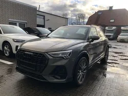 Grau Gebraucht 2021 Audi Q3 Edition .1 SUV | 39.900 € (Fairer Preis)