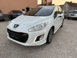 Weiß Gebraucht 2013 Peugeot 308 Allure Kombi | 4.999 € (Guter Preis)