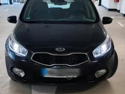 Schwarz Gebraucht 2012 Kia Ceed Kombi | 9.800 € (Fairer Preis)