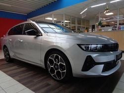 Grau/typ aussenverkleidung met Gebraucht 2024 Opel Astra GS Line Kombi | 21.390 € (Guter Preis)