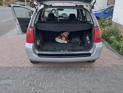 Grau Gebraucht 2004 Peugeot 307 Kombi | 1.600 €