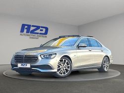 Mojavesilber metalliclack Gebraucht 2022 Mercedes E300 Limousine | 46.388 €