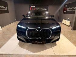 Black sapphire metallic Gebraucht 2024 BMW 740 M Sport Limousine | 114.950 € (Guter Preis)