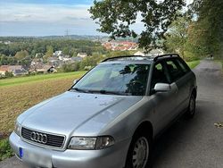 Silber Gebraucht 1998 Audi A4 Kombi | 950 € (Fairer Preis)