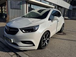Weiß Gebraucht 2017 Opel Mokka X OPC SUV | 15.890 € (Etwas zu teuer)