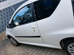 Weiß Gebraucht 2013 Citroën C1 Kleinwagen | 1.700 € (Guter Preis)