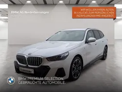 Weiß Gebraucht 2024 BMW 530e M Sport Kombi | 68.507 €