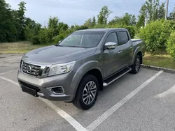 Grau Gebraucht 2017 Nissan Navara Abholung | 28.500 € (Etwas zu teuer)