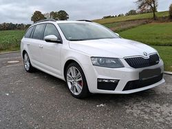 Weiß Gebraucht 2015 Skoda Octavia RS Kombi | 14.000 € (Fairer Preis)
