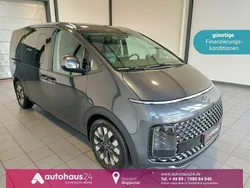 Grau Gebraucht 2022 Hyundai Staria Signature Van | 38.990 € (Guter Preis)