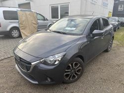 Grau Gebraucht 2017 Mazda 2 Nakama Limousine | 10.900 € (Etwas zu teuer)