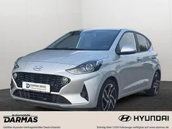 Silber Gebraucht 2021 Hyundai i10 Edition 30+ Kleinwagen | 12.990 € (Fairer Preis)