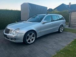 Silber Gebraucht 2009 Mercedes E280 Kombi | 5.000 € (Etwas zu teuer)