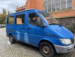Hyazinthblau Gebraucht 2001 Mercedes Sprinter Van | 4.500 € (Fairer Preis)
