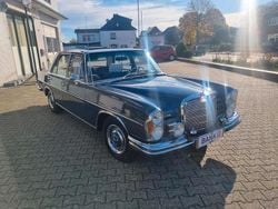 Blau Gebraucht 1967 Mercedes S250 Limousine | 24.500 €