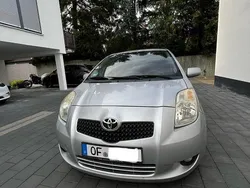 Silber Gebraucht 2007 Toyota Yaris Cool Kleinwagen | 3.250 € (Fairer Preis)