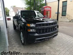 Schwarz Gebraucht 2022 Chevrolet Silverado SUV | 37.900 €