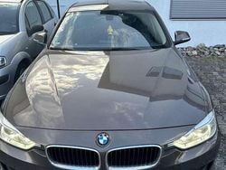 Braun Gebraucht 2013 BMW 320 Limousine | 7.400 € (Superpreis)