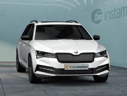 Weiß Gebraucht 2023 Skoda Superb Style Kombi | 34.736 € (Etwas zu teuer)