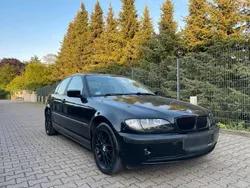 Schwarz Gebraucht 2004 BMW 318 Limousine | 1.990 € (Guter Preis)