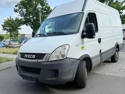 Weiß Gebraucht 2011 Iveco Daily SUV | 4.750 €