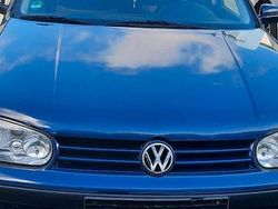 Blau Gebraucht 2001 VW Golf IV Limousine | 1.900 € (Fairer Preis)
