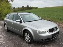 Silber Gebraucht 2004 Audi A4 Kombi | 1.000 € (Guter Preis)